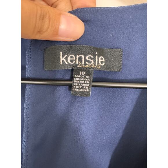 Kensie Navy Floral Textured Wrap Dress NWT – Size 10 – Flaw - Picture 2 of 9